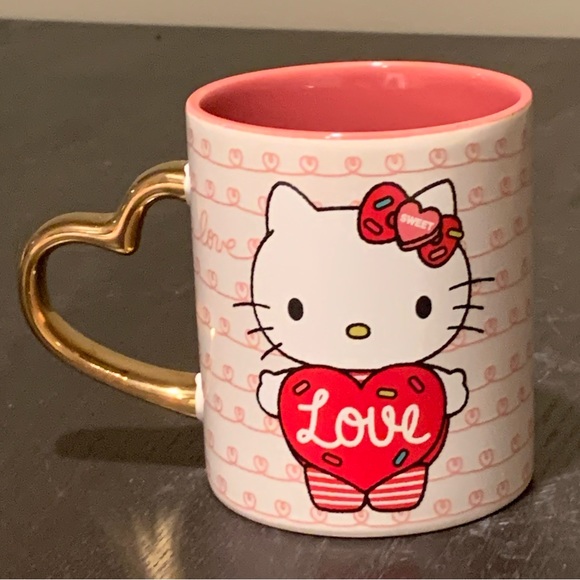 Hello Kitty Valentine’s Day Mug with Heart Shaped Handle - Picture 8 of 11